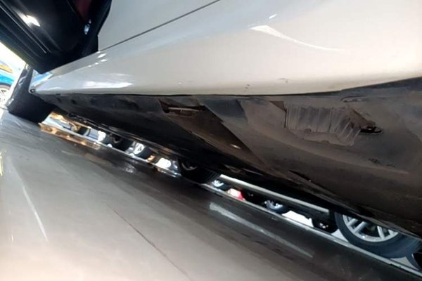 BMW 5 Series New Energy 2022, 91400 км, за 29930 USD - фото 24