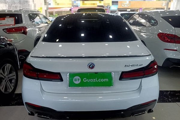 BMW 5 Series New Energy 2022, 91400 км, за 29930 USD