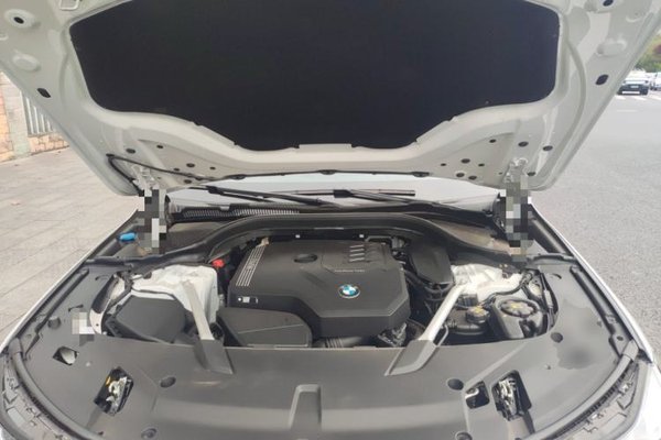 BMW 6 Series GT 2021, 22700 км, за 50761 USD - фото 21