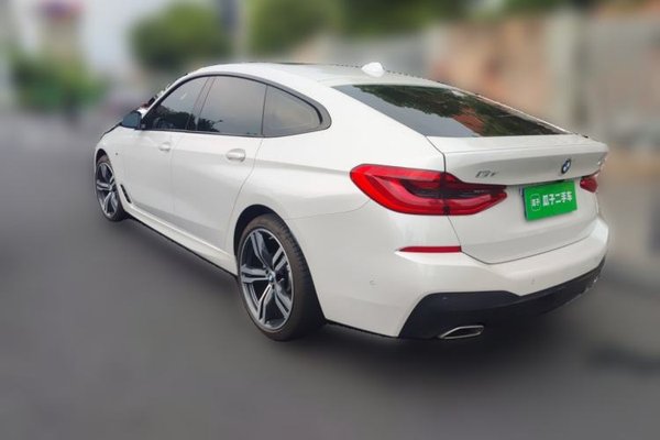 BMW 6 Series GT 2021, 22700 км, за 50761 USD
