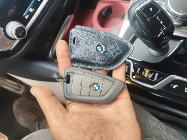 BMW 6 Series GT 2021, 90200 км, за 37807 USD - фото 12