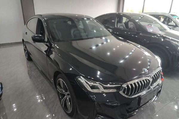 BMW 6 Series GT 2022, 60100 км, за 44536 USD