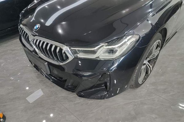 BMW 6 Series GT 2022, 60100 км, за 44536 USD - фото 9