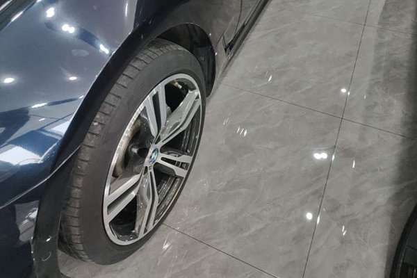 BMW 6 Series GT 2022, 60100 км, за 44536 USD - фото 8