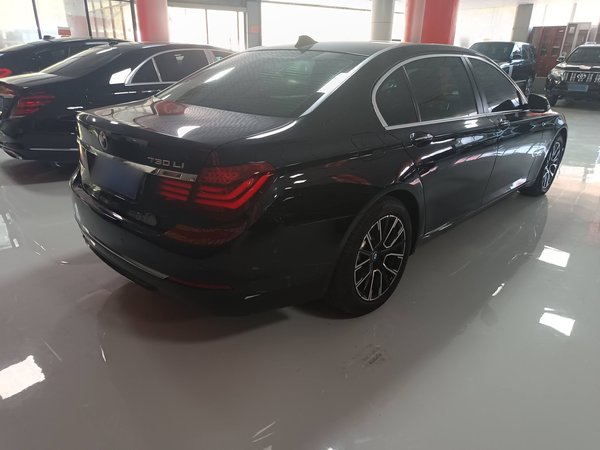 BMW 7 Series 2013, 160000 км, за 13710 USD