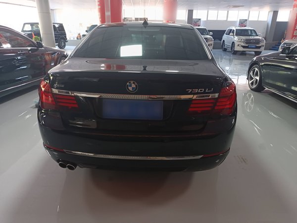 BMW 7 Series 2013, 160000 км, за 13710 USD