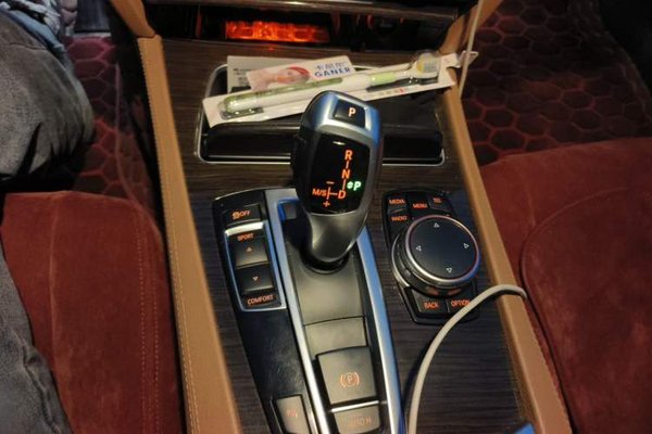 BMW 7 Series 2014, 155700 км, за 12188 USD - фото 14