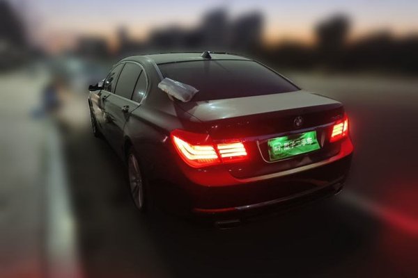 BMW 7 Series 2014, 155700 км, за 12188 USD