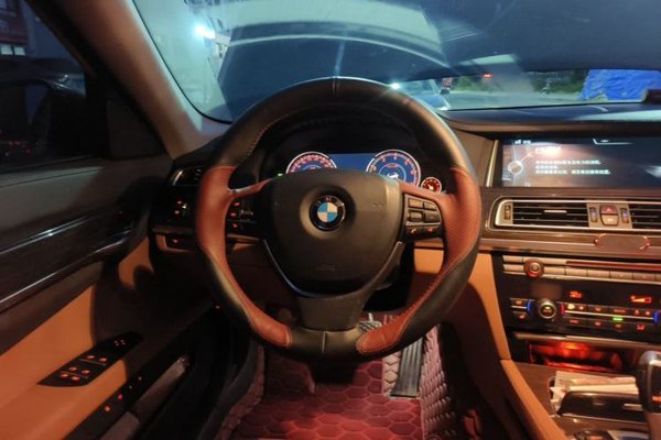 BMW 7 Series 2014, 155700 км, за 12188 USD - фото 10