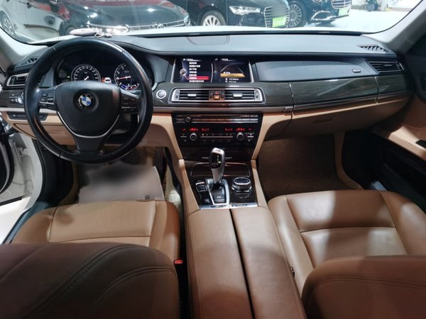 BMW 7 Series 2014, 84100 км, за 23338 USD - фото 10