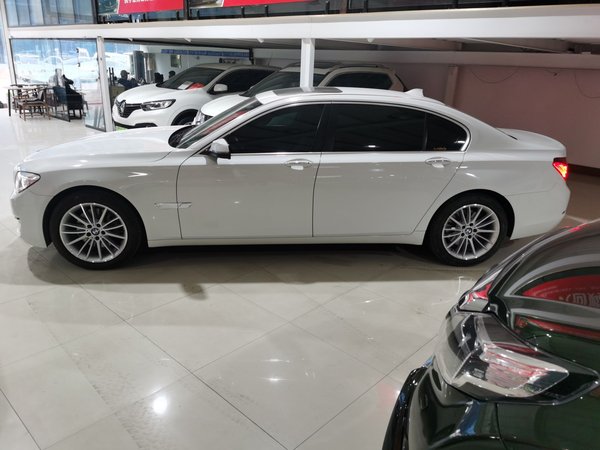 BMW 7 Series 2014, 84100 км, за 23338 USD - фото 6