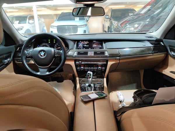 BMW 7 Series 2014, 84400 км, за 22380 USD - фото 13