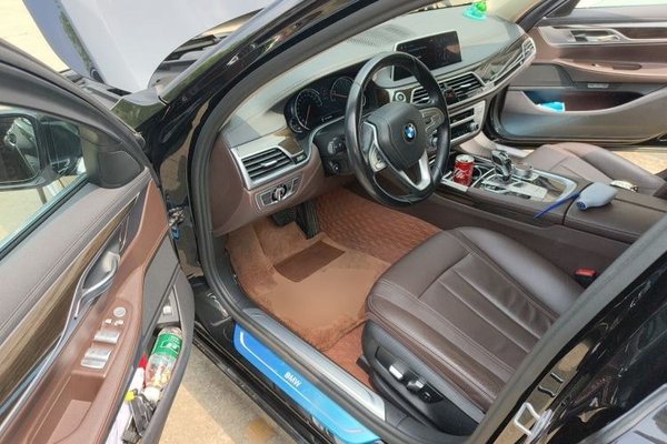 BMW 7 Series 2016, 65600 км, за 28939 USD - фото 19