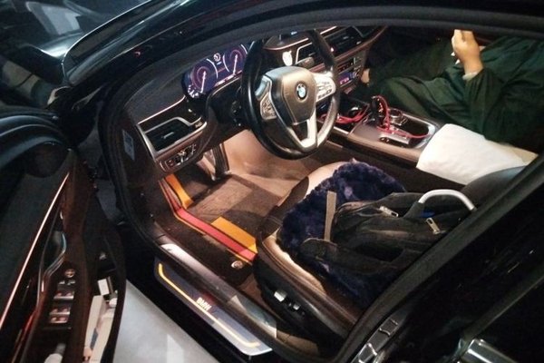 BMW 7 Series 2017, 111199 км, за 25869 USD - фото 17
