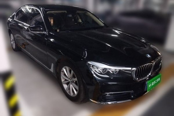 BMW 7 Series 2017, 111199 км, за 25869 USD