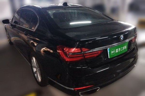 BMW 7 Series 2017, 111199 км, за 25869 USD