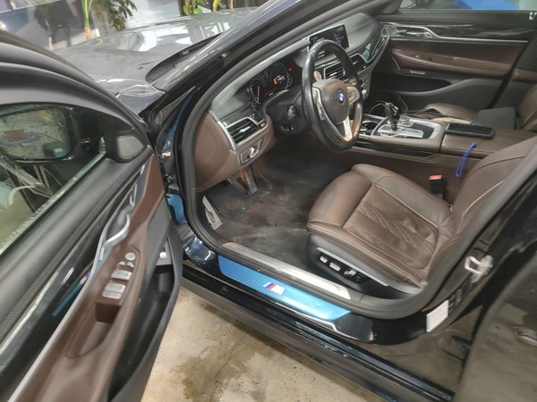 BMW 7 Series 2017, 168900 км, за 27550 USD - фото 19