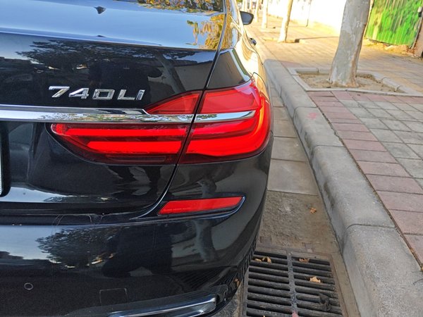 BMW 7 Series 2018, 113600 км, за 34151 USD - фото 7