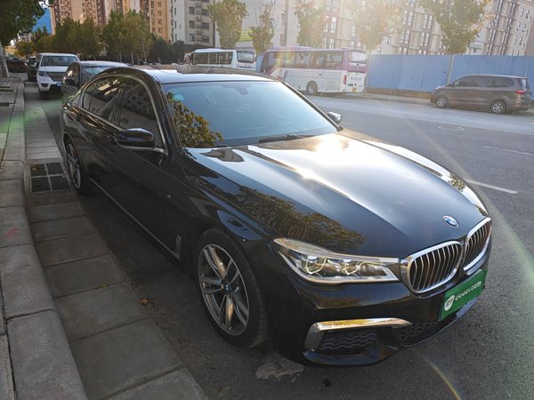 BMW 7 Series 2018 730Li Luxury Edition M Sport Package, 2018 года
