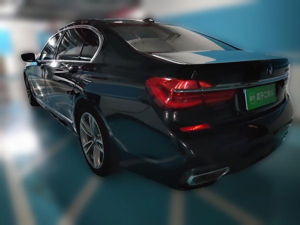 BMW 7 Series 2018, 135400 км, за 30611 USD