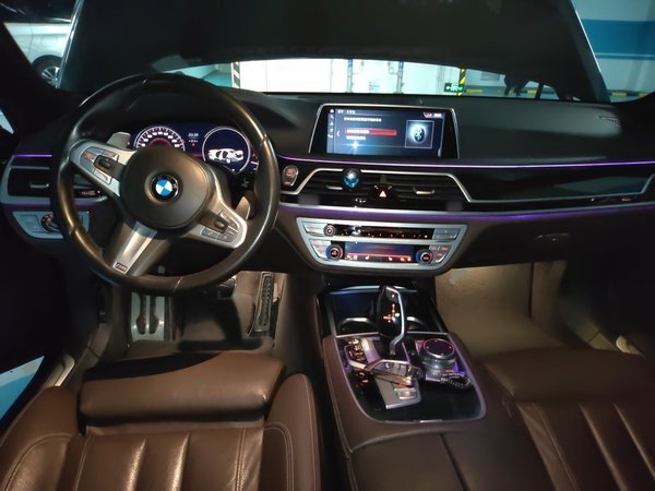 BMW 7 Series 2018, 135400 км, за 30611 USD - фото 14