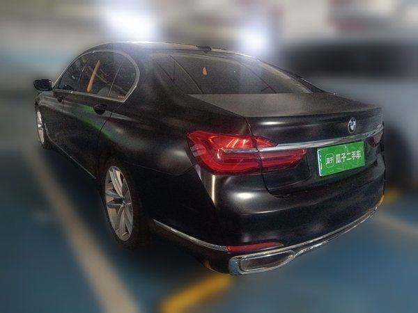 BMW 7 Series 2018, 94400 км, за 30219 USD