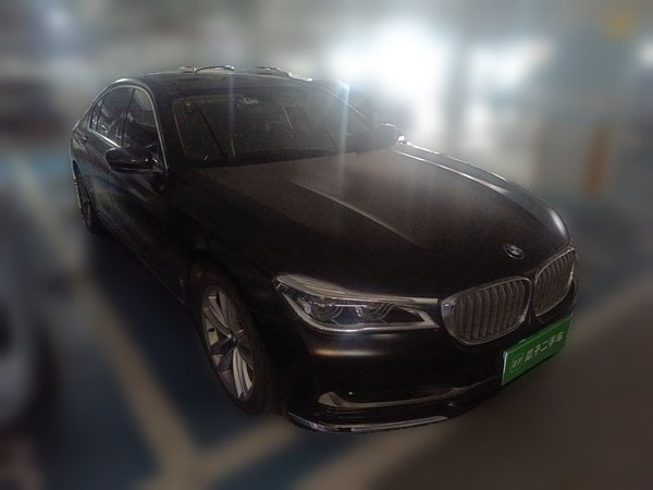 BMW 7 Series 2018, 94400 км, за 30219 USD