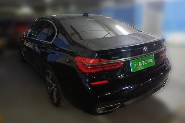 BMW 7 Series 2018, 27600 км, за 57263 USD