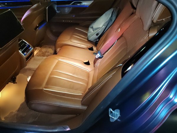 BMW 7 Series 2018, 51400 км, за 41195 USD - фото 18