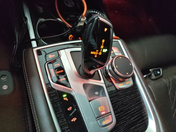 BMW 7 Series 2019, 96100 км, за 43058 USD - фото 16