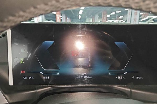 BMW i3 2022, 119500 км, за 18912 USD - фото 14