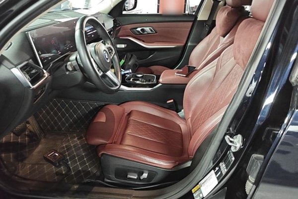 BMW i3 2022, 119500 км, за 18912 USD - фото 17
