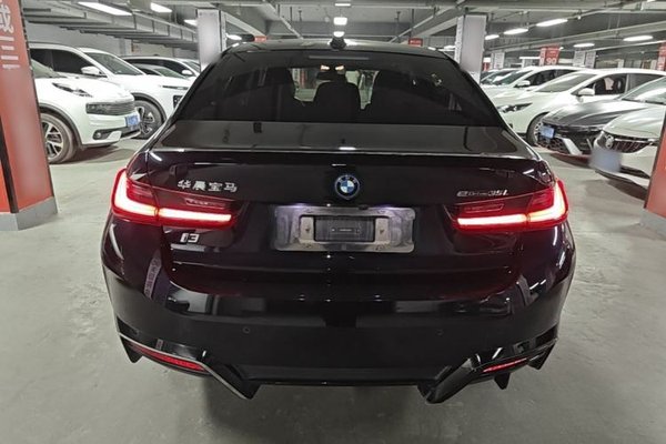 BMW i3 2022, 119500 км, за 18912 USD