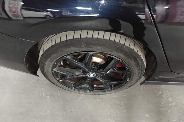BMW i3 2022, 119500 км, за 18912 USD - фото 11