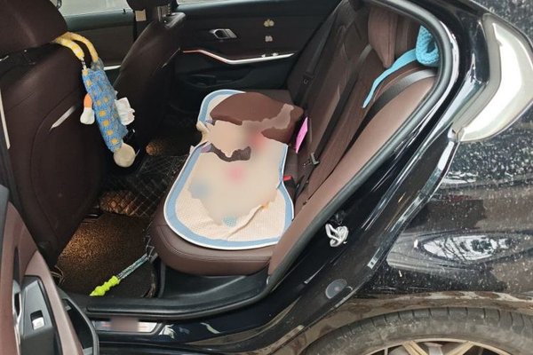 BMW i3 2022, 43600 км, за 21370 USD - фото 18