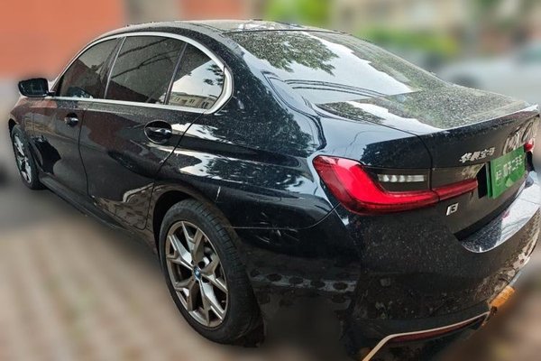 BMW i3 2022, 43600 км, за 21370 USD