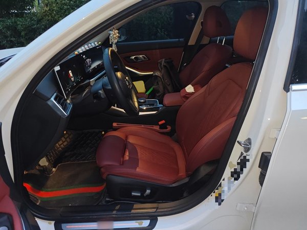 BMW i3 2022, 53400 км, за 20496 USD - фото 16