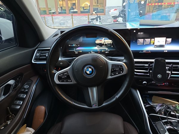 BMW i3 2022, 73500 км, за 20506 USD - фото 11