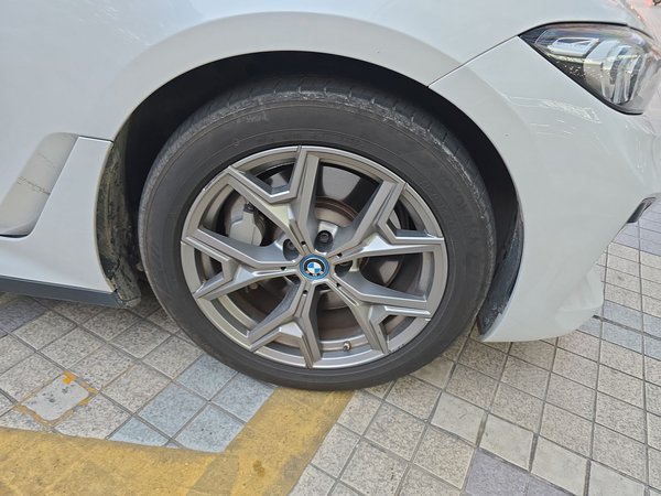 BMW i3 2022, 73500 км, за 20506 USD - фото 9