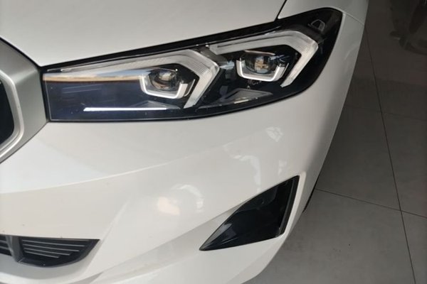 BMW i3 2022, 89200 км, за 21615 USD - фото 8
