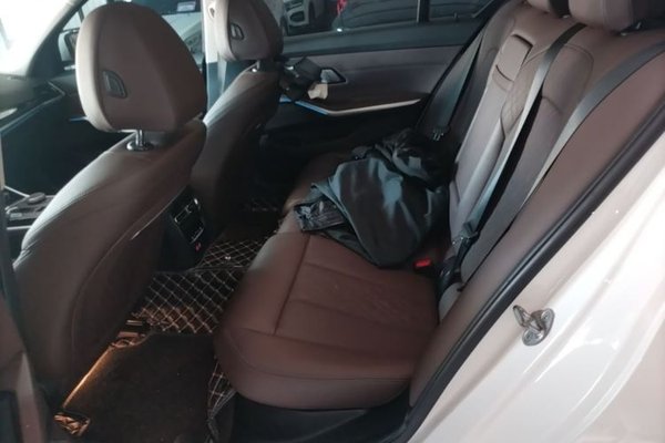 BMW i3 2022, 89200 км, за 21615 USD - фото 20