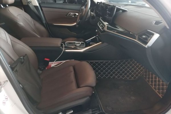BMW i3 2022, 89200 км, за 21615 USD - фото 19