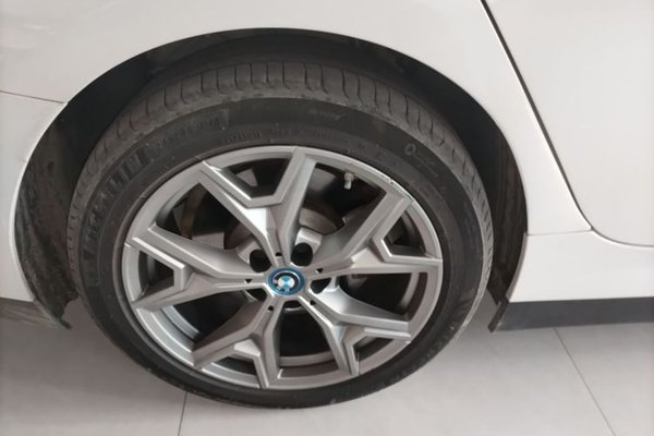 BMW i3 2022, 89200 км, за 21615 USD - фото 11
