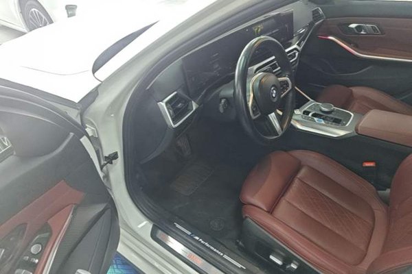 BMW i3 2023, 68500 км, за 24472 USD - фото 18