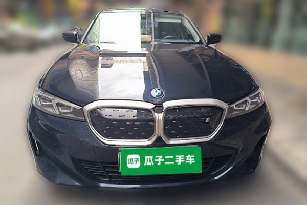 BMW i3 2024, 31900 км, за 24023 USD