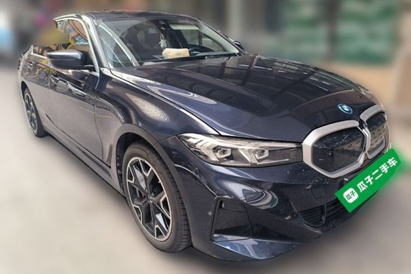 BMW i3 2024, 31900 км, за 24023 USD