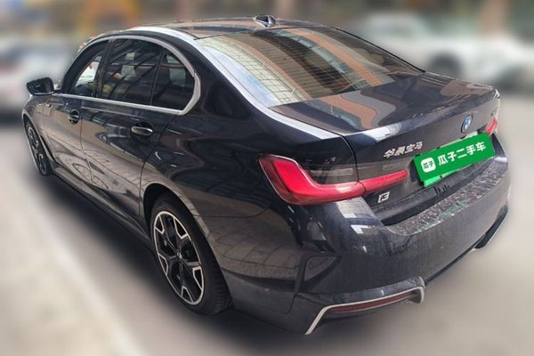 BMW i3 2024, 31900 км, за 24023 USD