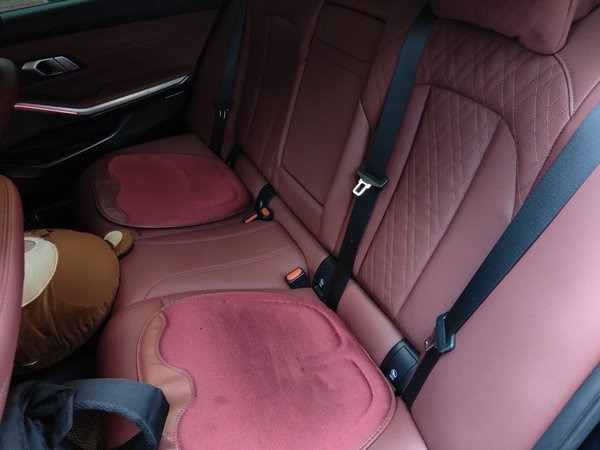 BMW i3 2024, 90500 км, за 21049 USD - фото 13