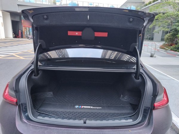 BMW i3 2024, 90500 км, за 21049 USD - фото 15