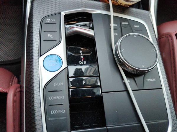 BMW i3 2024, 90500 км, за 21049 USD - фото 10